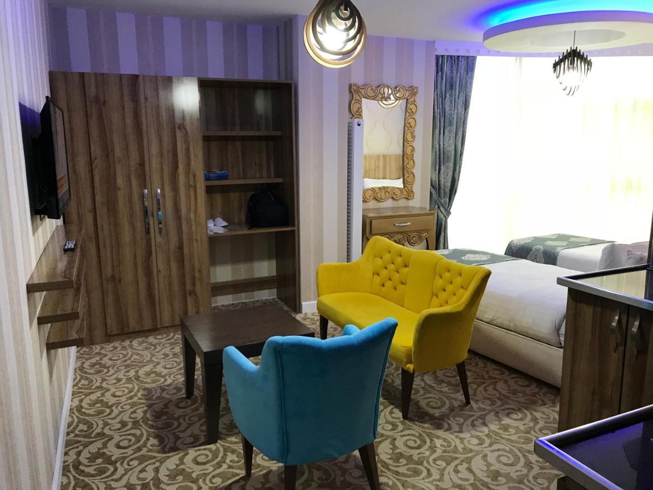 Crystall Hotel Van Εξωτερικό φωτογραφία
